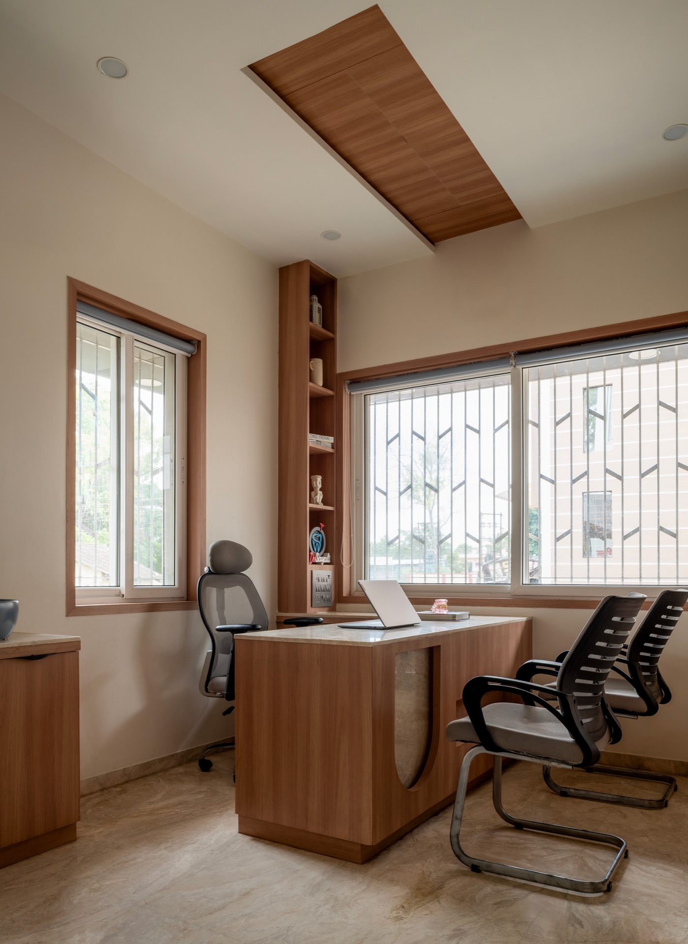 Cultural Contours & Modern Minimalisms
